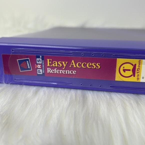 NWT Avery Easy Access Reference
1" 3-Ring Binder Purple - Picture 7 of 8
